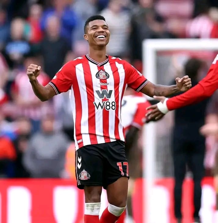 REINILDO MANDAVA PODE REGRESSAR AO RELVADO DENTRO DE TRÊS SEMANAS